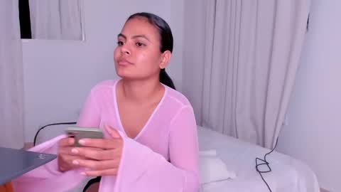 Naty online show from 01/11/25, 12:55