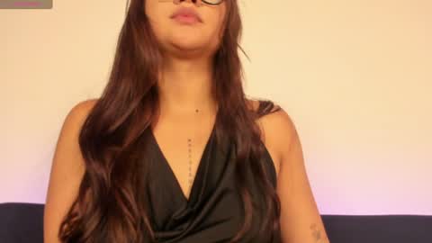 Yesi online show from 06/09/26, 05:08