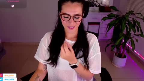 Luisa    online show from 02/01/25, 12:51