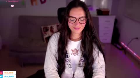 Luisa    online show from 03/10/25, 11:27