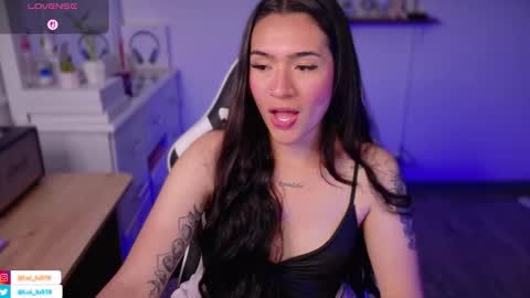 Luisa    online show from 11/08/25, 05:34