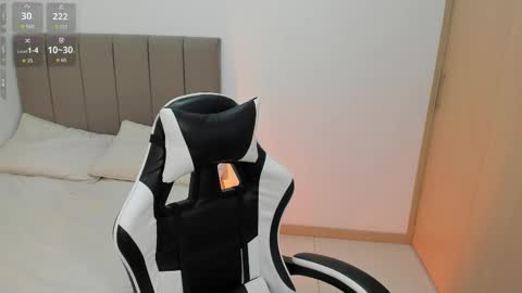 Instagram Soyamandaa  1 online show from 03/05/26, 10:17