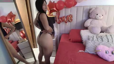 Adeline independent model online show from 02/10/26, 12:04