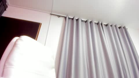 Snapshot of soysamicita_ chatting on 01/21/25, 02:59 Sami Diaz online show from 01/21/25, 02:59