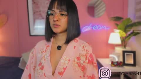 Aleja online show from 04/17/26, 05:10