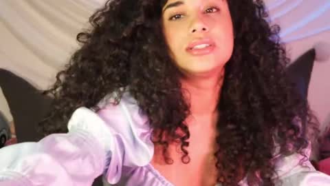 You want to talk to me more personal follow me in My Channel VIP  50 the discount       online show from 03/11/25, 06:00