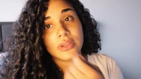 Snapshot of soytropicalfruit chatting on 07/05/26, 09:44 You want to talk to me more personal follow me in My Channel VIP 50 the discount online show from 07/05/26, 09:44