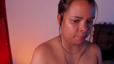 Snapshot of soytucolor chatting on 01/25/25, 12:47 Paula add me on snap online show from 01/25/25, 12:47