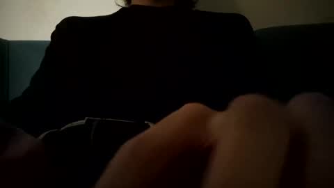 Snapshot of spaiseebuhnaanuh chatting on 02/12/25, 04:44 Roger online show from 02/12/25, 04:44