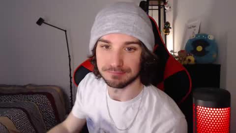 Anthony online show from 01/03/25, 02:32