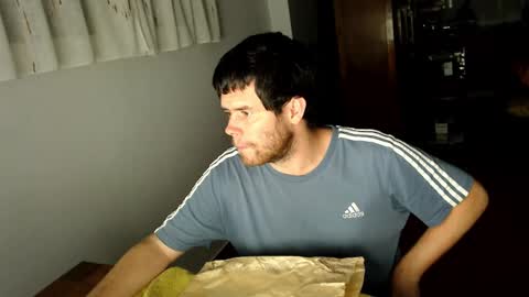 spanish online show from 02/15/25, 08:01