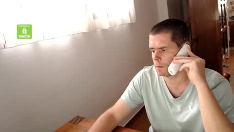 spanish online show from 09/10/25, 01:22