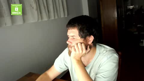 spanish online show from 12/13/25, 08:04