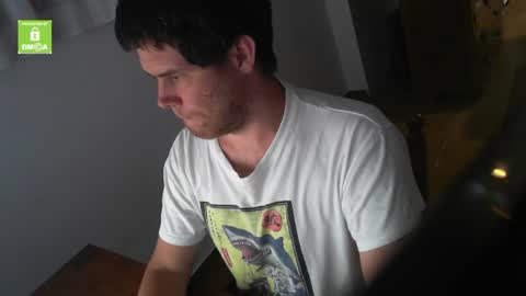 Snapshot of spanishboytenerife chatting on 07/01/26, 09:14 spanish online show from 07/01/26, 09:14