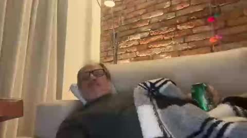 Snapshot of spanishcheerfulprincess chatting on 11/24/25, 12:43 spanishcheerfulprincess online show from 11/24/25, 12:43
