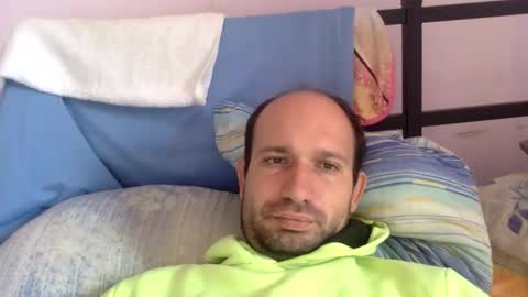 Snaiky online show from 10/05/25, 02:04