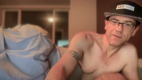 Dad online show from 12/23/24, 04:22