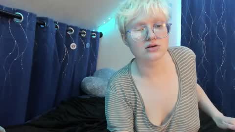 Atticus Pendragon online show from 12/05/25, 05:53