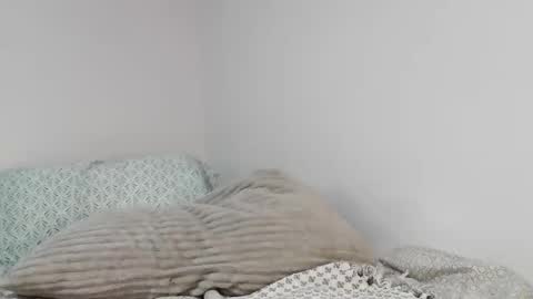 Soleil online show from 11/11/25, 05:24