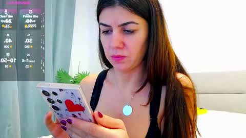 sparkly_eve online show from 01/08/25, 02:03