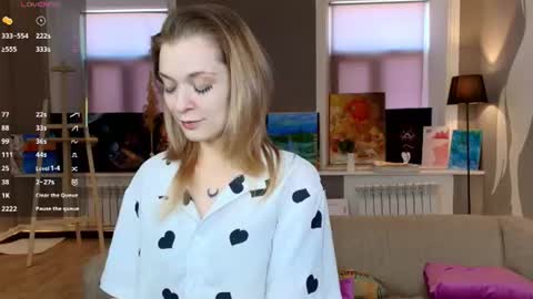 Kate online show from 07/18/26, 07:34