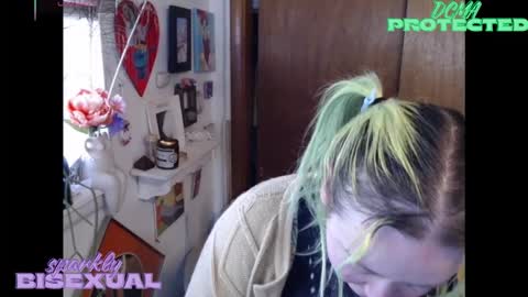 sparklybisexual online show from 03/02/26, 06:26