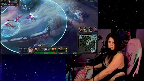 Snapshot of sparksafterdark chatting on 11/23/25, 07:52 sparksafterdark online show from 11/23/25, 07:52