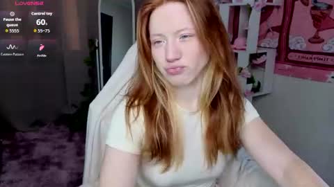 Snapshot of sparky_fox chatting on 07/28/26, 12:18 Nika online show from 07/28/26, 12:18