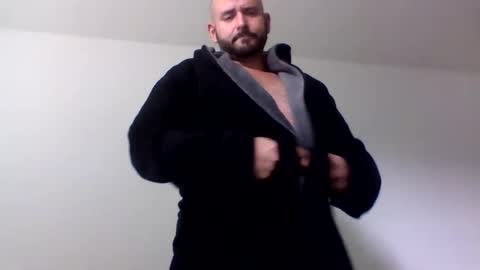 Snapshot of sparrow19909 chatting on 01/31/26, 07:11 azucar lets vid snap my girl and i are horny online show from 01/31/26, 07:11