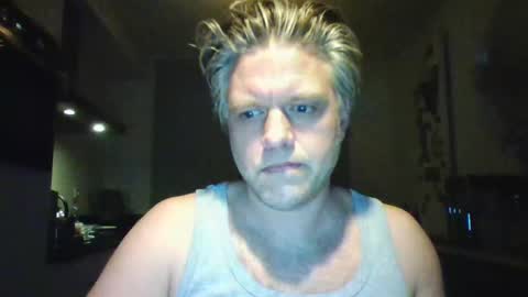 Snapshot of spectacularguy chatting on 02/15/26, 01:02 DutchDude online show from 02/15/26, 01:02