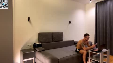 Alex online show from 09/30/25, 08:47