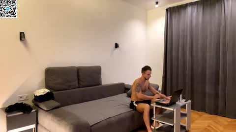 Alex online show from 10/01/25, 08:26