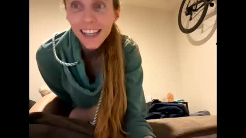 Cycling Couple online show from 01/08/26, 04:37