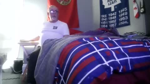 Snapshot of speedy58 chatting on 01/12/25, 01:42 Speedy online show from 01/12/25, 01:42