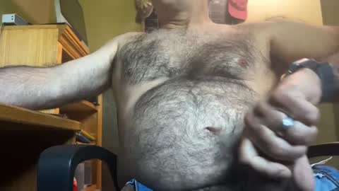 Snapshot of sphillips669 chatting on 09/12/25, 03:34 Scott online show from 09/12/25, 03:34