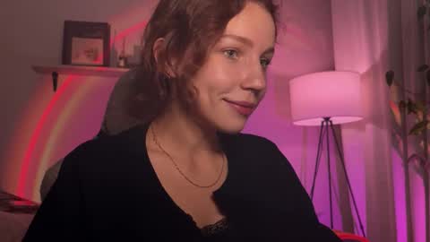 Snapshot of spicy___caramel chatting on 10/18/25, 04:52 spicy___caramel online show from 10/18/25, 04:52