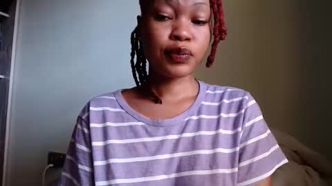 Snapshot of spicy_kerrine chatting on 11/14/25, 11:53 Spicy kerrine online show from 11/14/25, 11:53