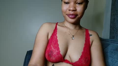 Snapshot of spicy_kerrine chatting on 07/07/26, 10:03 Spicy kerrine online show from 07/07/26, 10:03