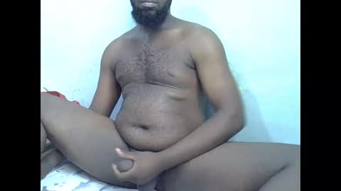 spicy_paul online show from 09/25/25, 05:11