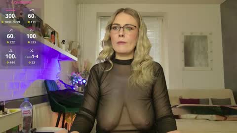 Snapshot of spicyhotmilf chatting on 03/16/26, 01:04 Lexsy online show from 03/16/26, 01:04