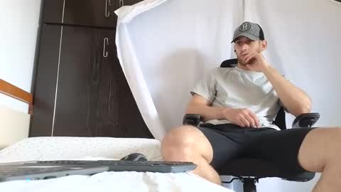 Marco. When Im offline you can view premium content in bio online show from 09/17/25, 08:27