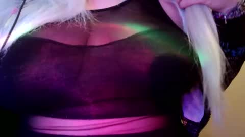 Vanessa Spade online show from 03/23/26, 02:26