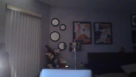 Snapshot of spinwithus chatting on 12/23/25, 03:59 Rose online show from 12/23/25, 03:59