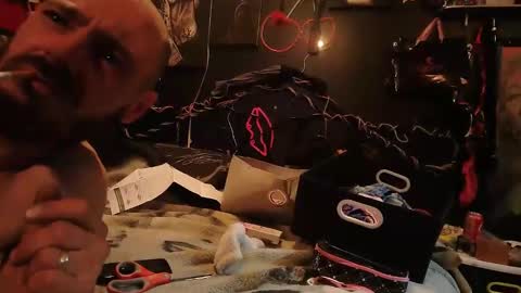 Snapshot of splashh_queen420 chatting on 02/22/26, 05:30 Daddy His Splash Queen online show from 02/22/26, 05:30