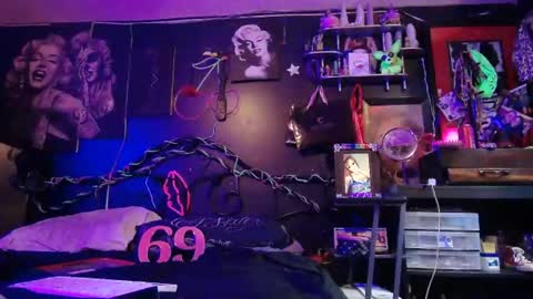 Snapshot of splashh_queen420 chatting on 02/23/26, 02:53 Daddy His Splash Queen online show from 02/23/26, 02:53