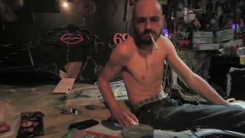 Snapshot of splashh_queen420 chatting on 02/24/26, 03:37 Daddy His Splash Queen online show from 02/24/26, 03:37