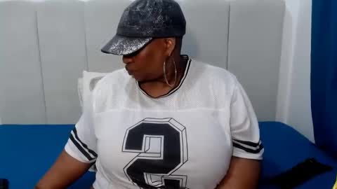 SplendidTalitha online show from 04/17/26, 01:36