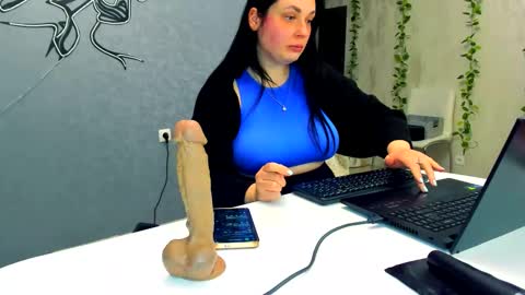 Lilith online show from 02/11/26, 06:24