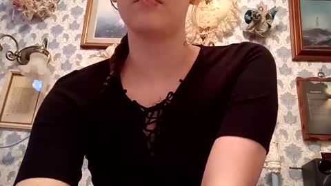 Snapshot of spoiledprincess4 chatting on 02/15/25, 10:31 spoiledprincess4 online show from 02/15/25, 10:31