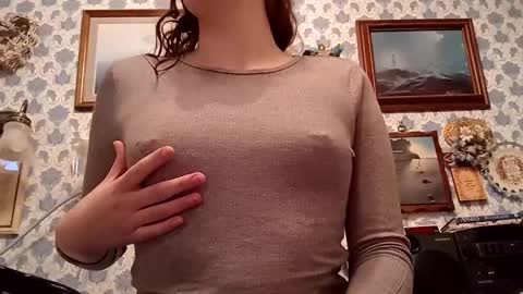 Snapshot of spoiledprincess4 chatting on 02/21/25, 04:07 spoiledprincess4 online show from 02/21/25, 04:07